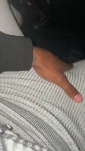 16272913