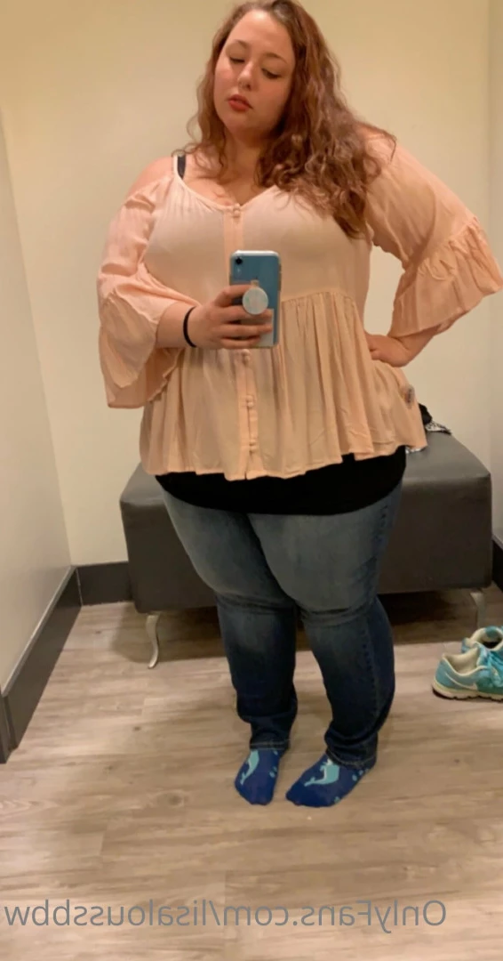 LisaLou [ lisaloussbbw ] Onlyfans leaked photo 6232130 on Hotleaks.tv
