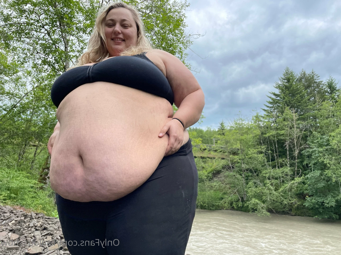 LisaLou [ lisaloussbbw ] Onlyfans leaked photo 6232478 on Hotleaks.tv