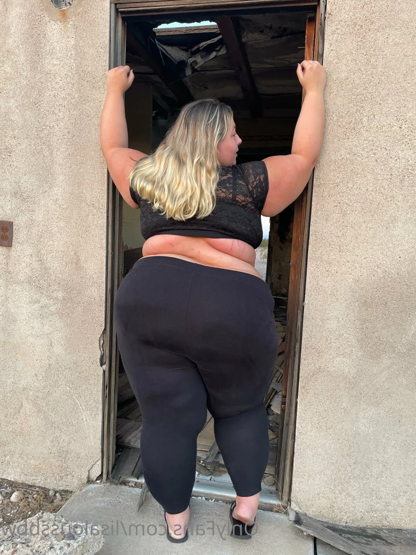 LisaLou [ lisaloussbbw ] Onlyfans leaked photo 6232785 on Hotleaks.tv