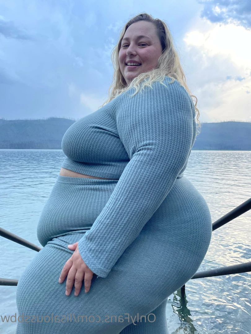 LisaLou [ lisaloussbbw ] Onlyfans leaked photo 6233042 on Hotleaks.tv