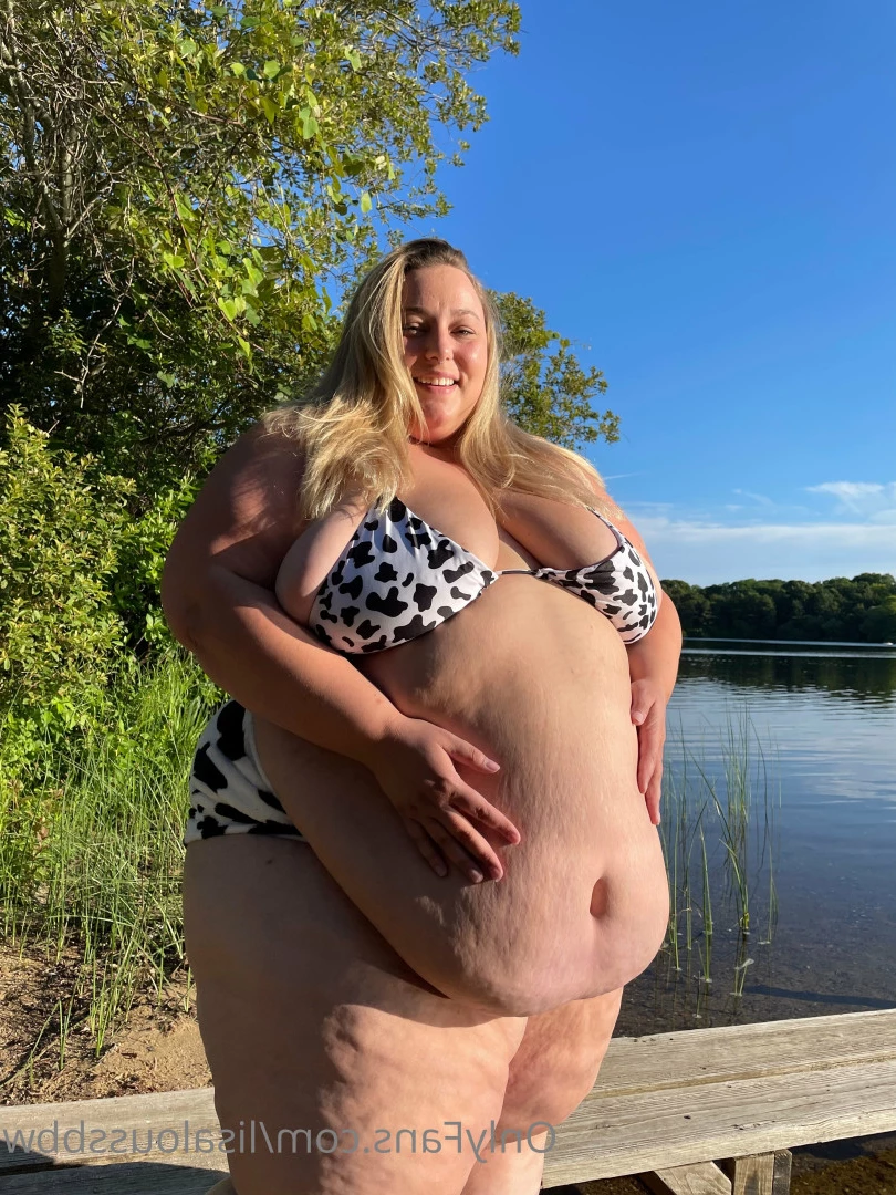 LisaLou [ lisaloussbbw ] Onlyfans leaked photo 6233504 on Hotleaks.tv