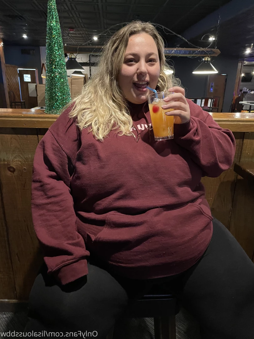 LisaLou [ lisaloussbbw ] Onlyfans leaked photo 6233697 on Hotleaks.tv