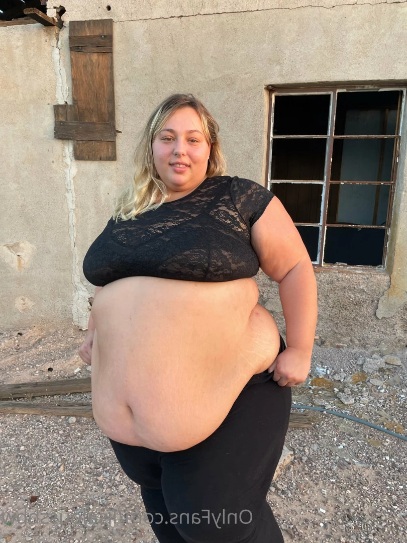 LisaLou [ lisaloussbbw ] Onlyfans leaked photo 6233918 on Hotleaks.tv