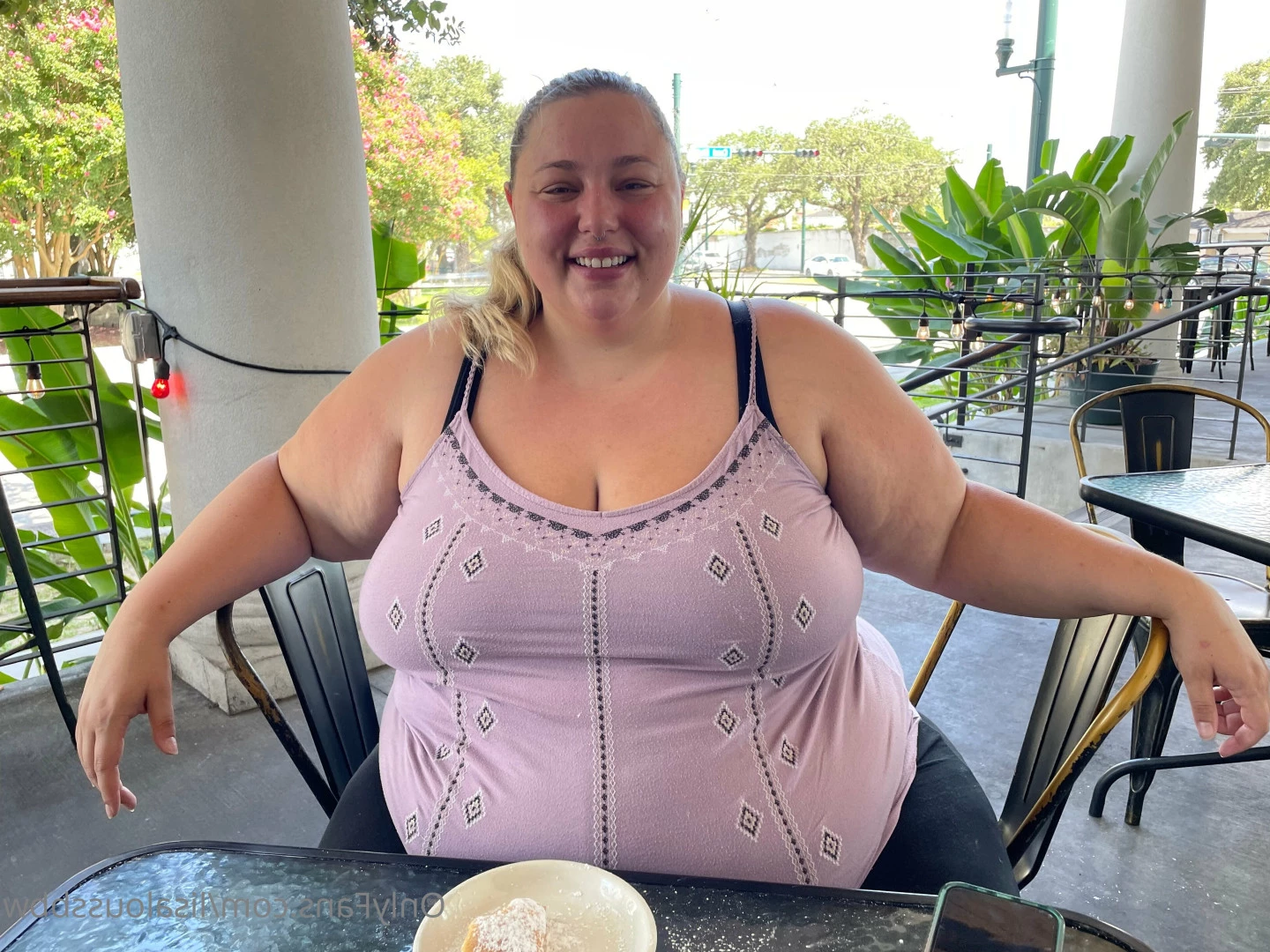 LisaLou [ lisaloussbbw ] Onlyfans leaked photo 6234067 on Hotleaks.tv