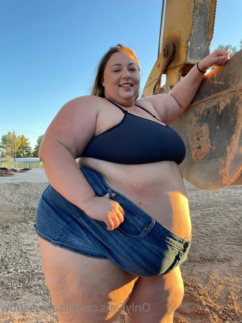 LisaLou [ lisaloussbbw ] Onlyfans leaked photo 6234652 on Hotleaks.tv