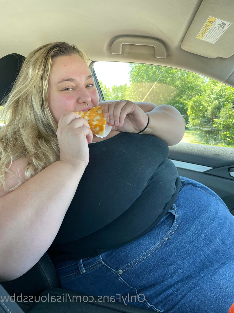LisaLou [ lisaloussbbw ] Onlyfans leaked photo 6235586 on Hotleaks.tv