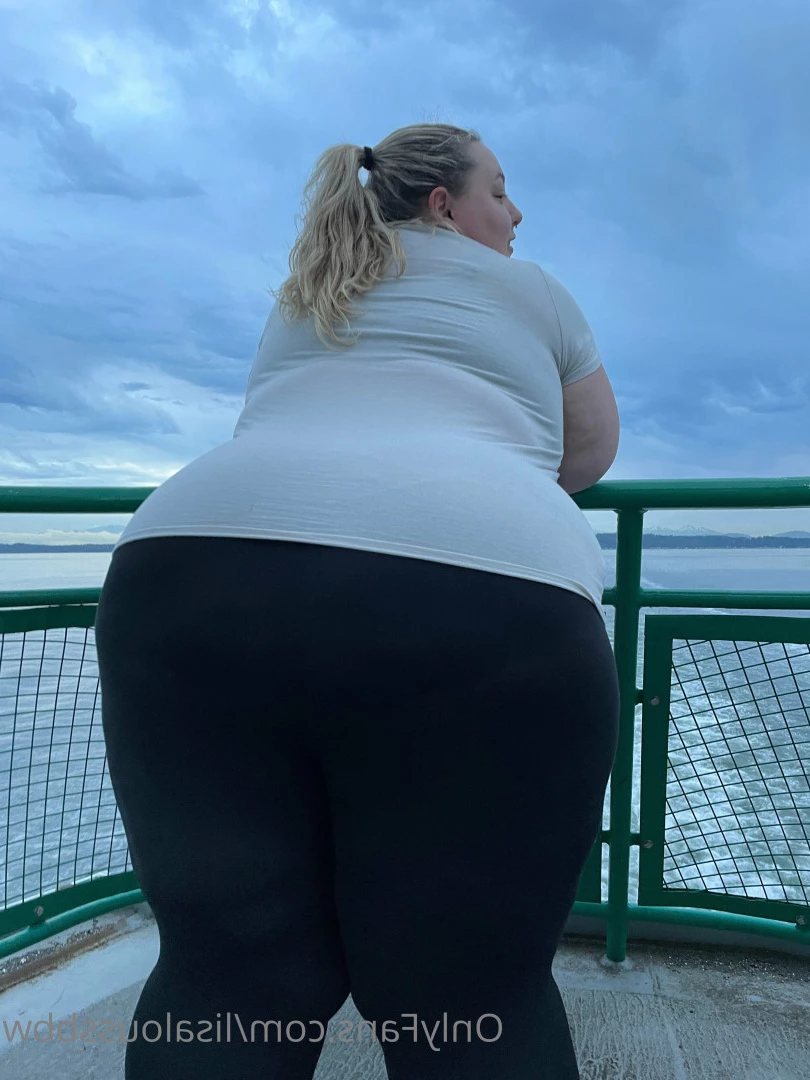 LisaLou [ lisaloussbbw ] Onlyfans leaked photo 6235903 on Hotleaks.tv