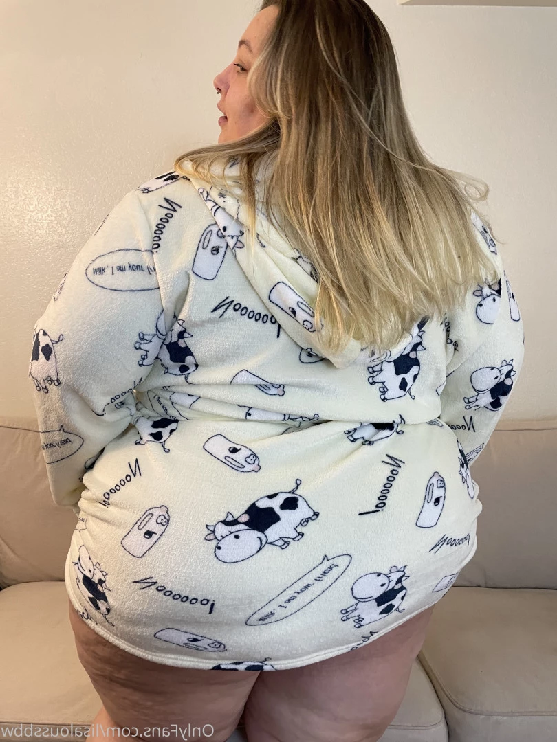 LisaLou [ lisaloussbbw ] Onlyfans leaked photo 6236110 on Hotleaks.tv