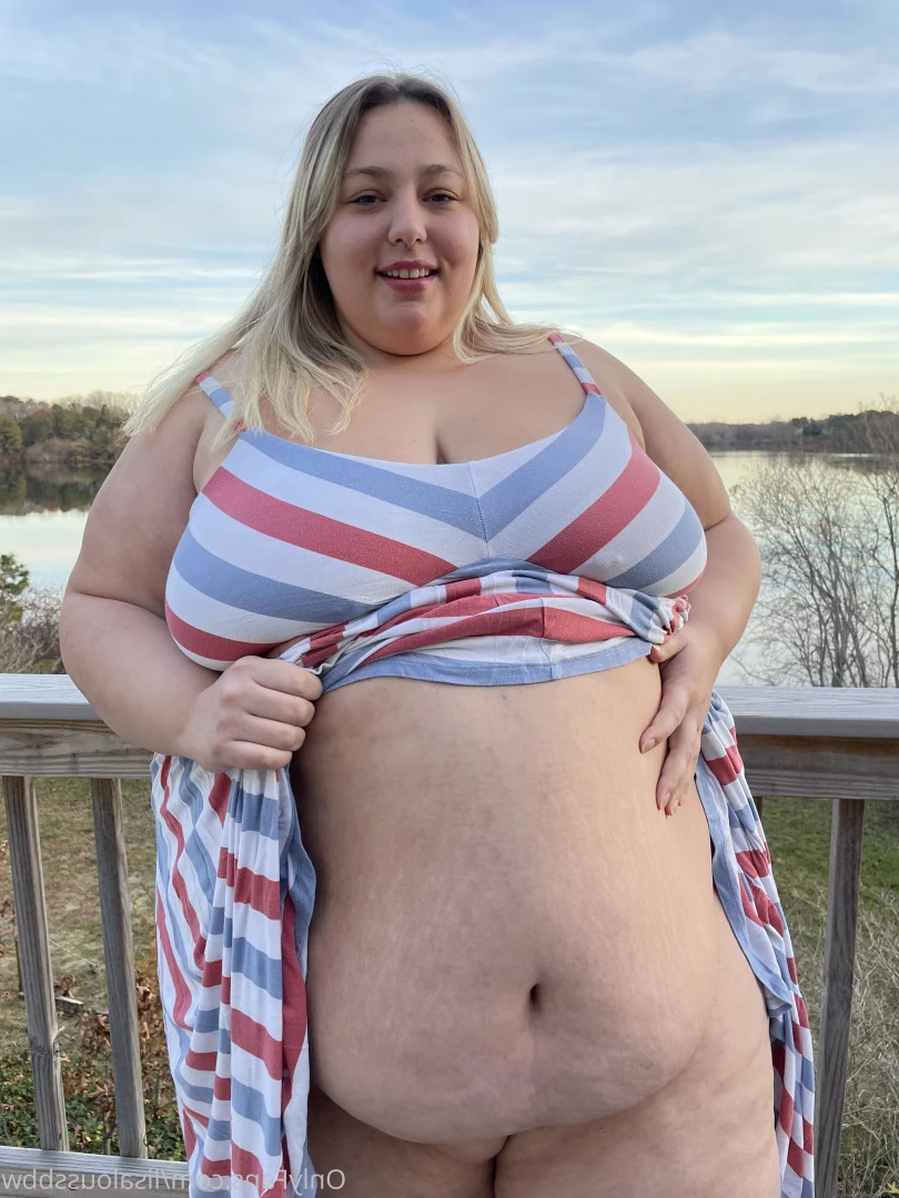 LisaLou [ lisaloussbbw ] Onlyfans leaked photo 6236311 on Hotleaks.tv