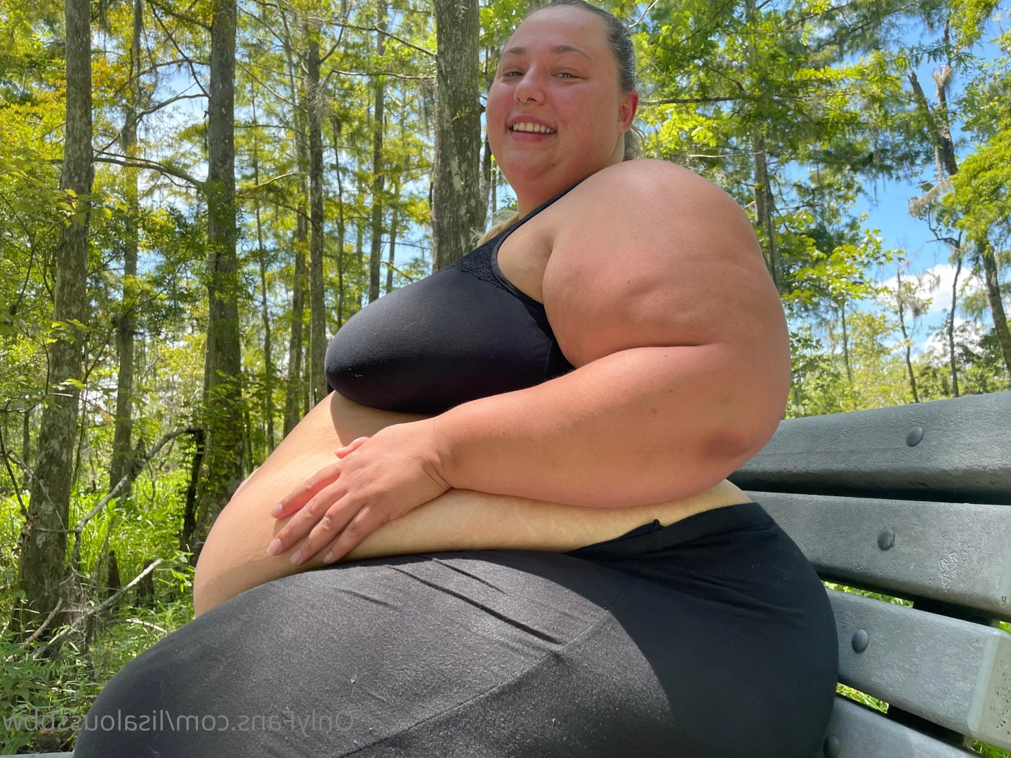 LisaLou [ lisaloussbbw ] Onlyfans leaked photo 6236670 on Hotleaks.tv