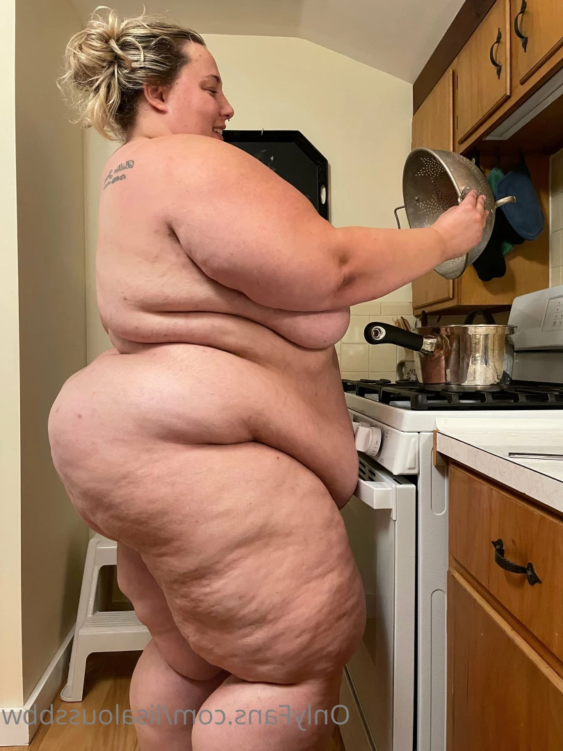 LisaLou [ lisaloussbbw ] Onlyfans leaked photo 6236800 on Hotleaks.tv