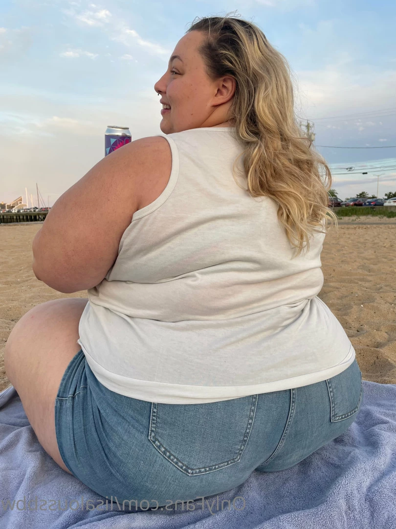 LisaLou [ lisaloussbbw ] Onlyfans leaked photo 6236980 on Hotleaks.tv