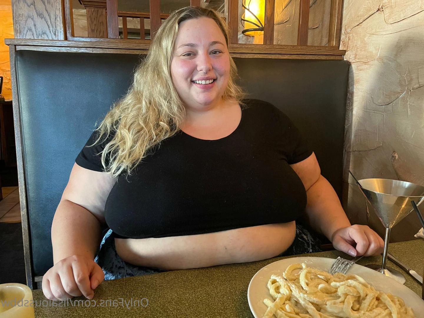 LisaLou [ lisaloussbbw ] Onlyfans leaked photo 6237325 on Hotleaks.tv