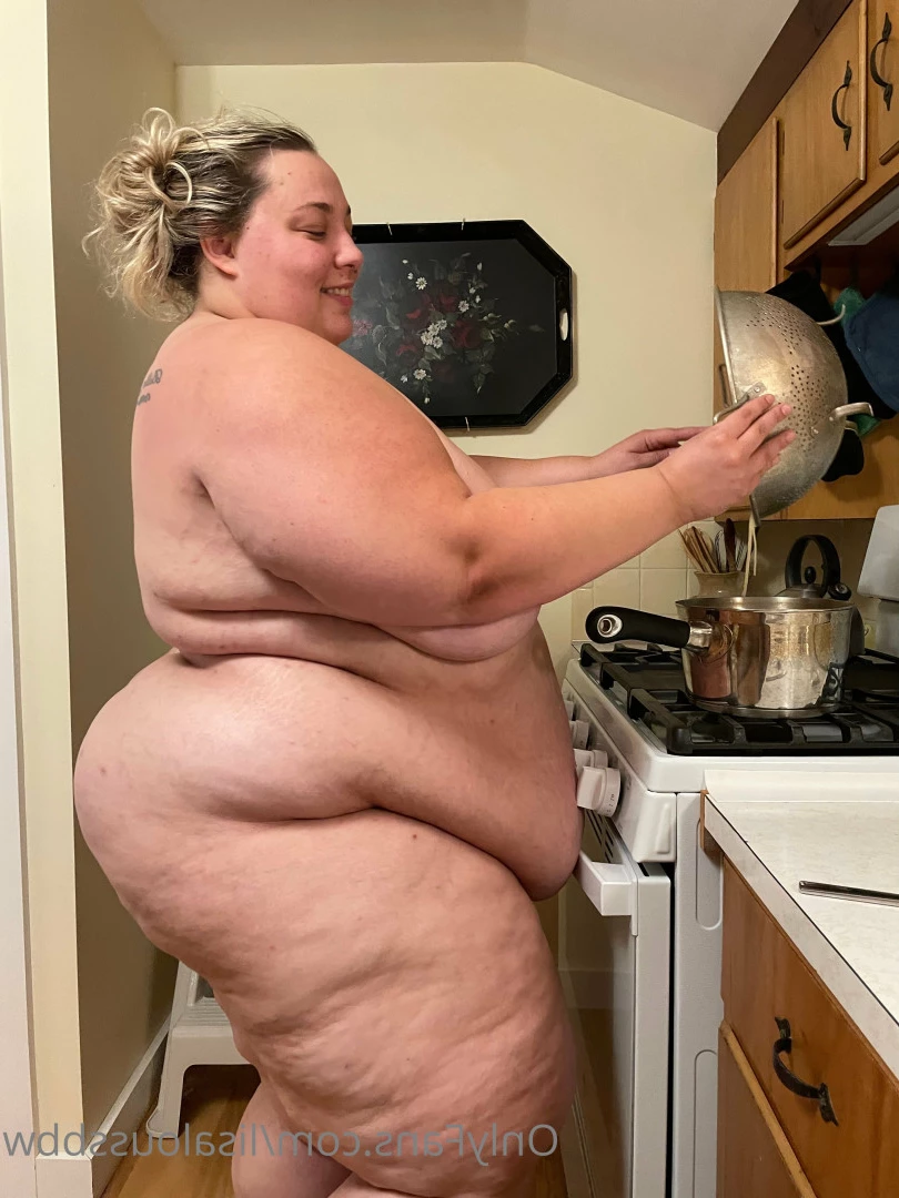 LisaLou [ lisaloussbbw ] Onlyfans leaked photo 6237530 on Hotleaks.tv