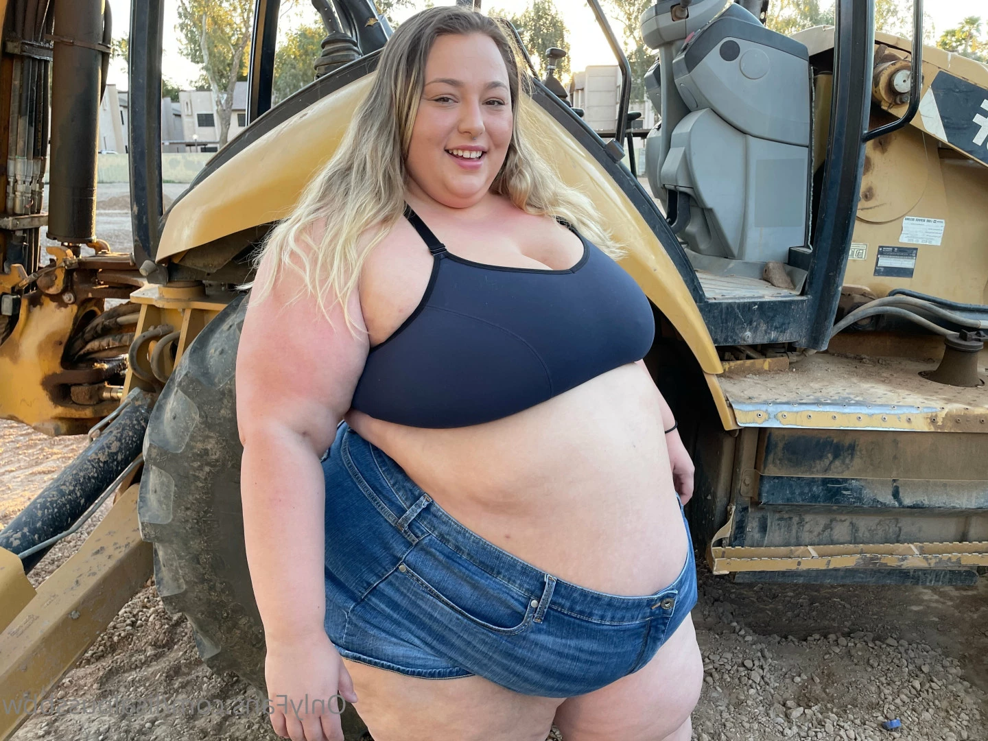 LisaLou [ lisaloussbbw ] Onlyfans leaked photo 6237894 on Hotleaks.tv