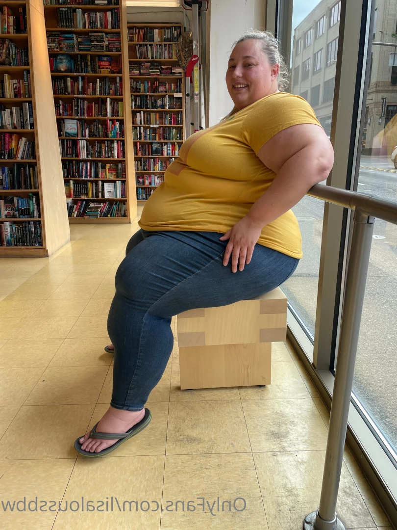 LisaLou [ lisaloussbbw ] Onlyfans leaked photo 6238421 on Hotleaks.tv