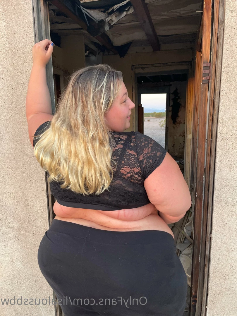 LisaLou [ lisaloussbbw ] Onlyfans leaked photo 6239445 on Hotleaks.tv