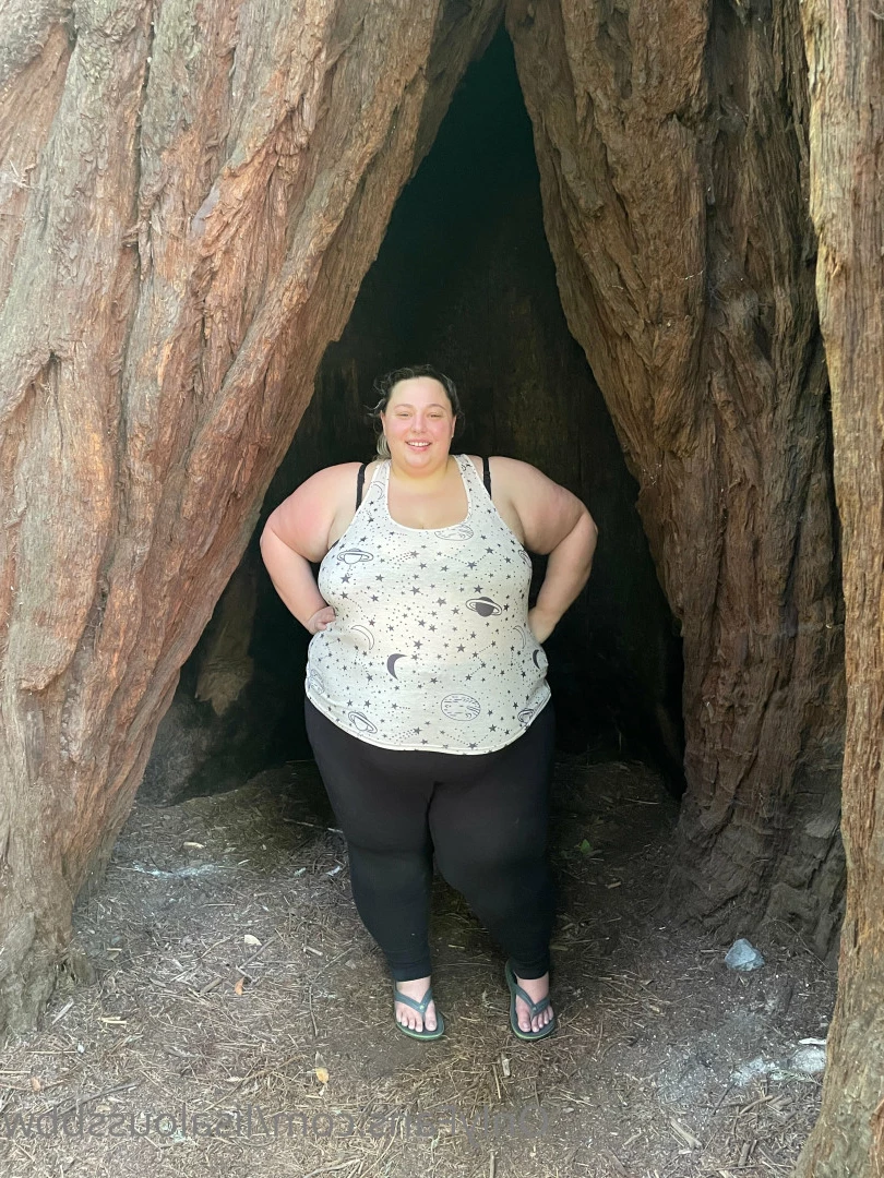 LisaLou [ lisaloussbbw ] Onlyfans leaked photo 6239472 on Hotleaks.tv