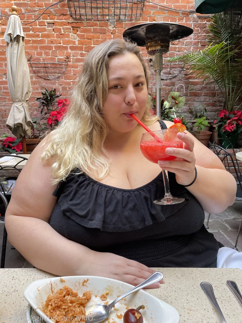 LisaLou [ lisaloussbbw ] Onlyfans leaked photo 6239489 on Hotleaks.tv