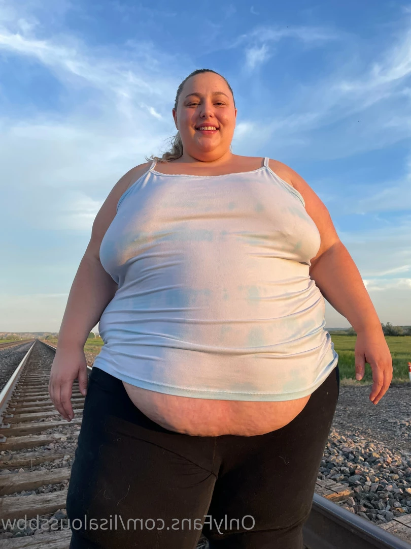 LisaLou [ lisaloussbbw ] Onlyfans leaked photo 6240037 on Hotleaks.tv