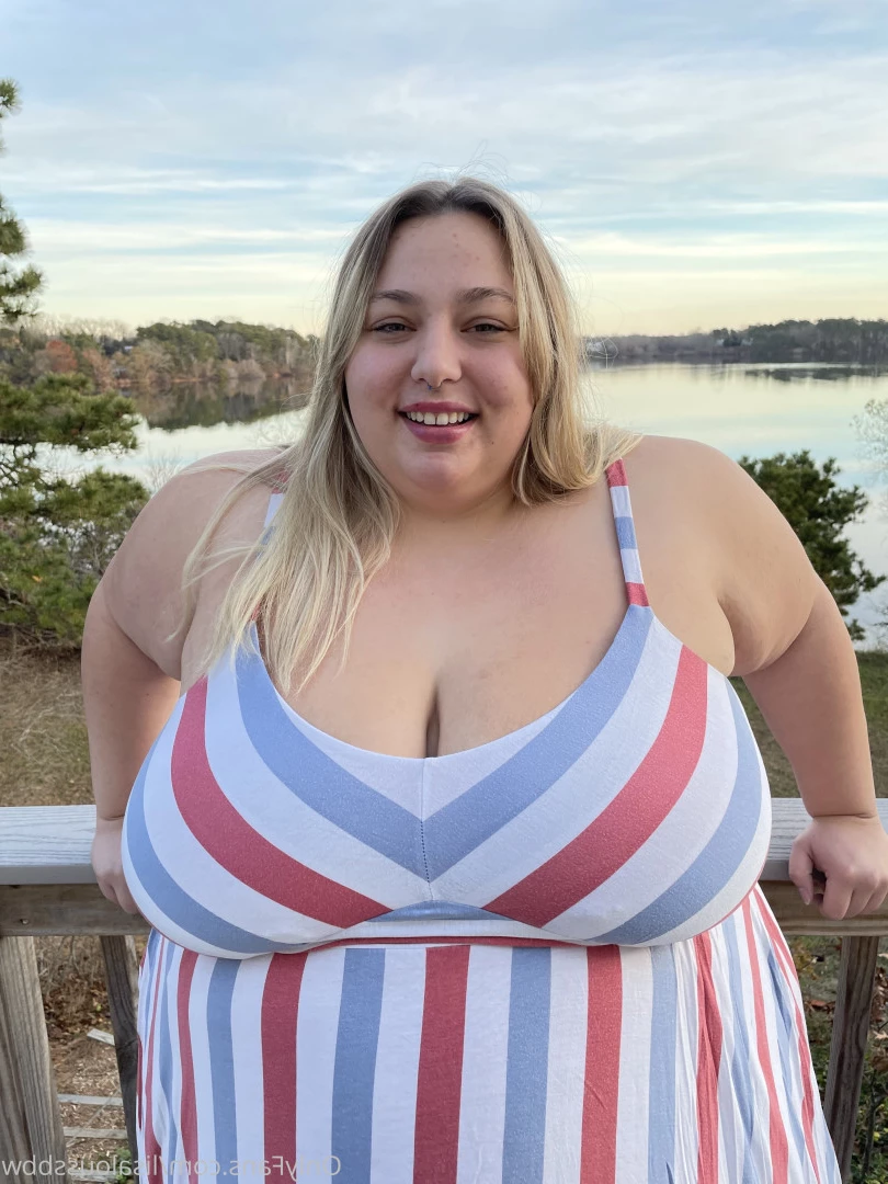 LisaLou [ lisaloussbbw ] Onlyfans leaked photo 6240441 on Hotleaks.tv
