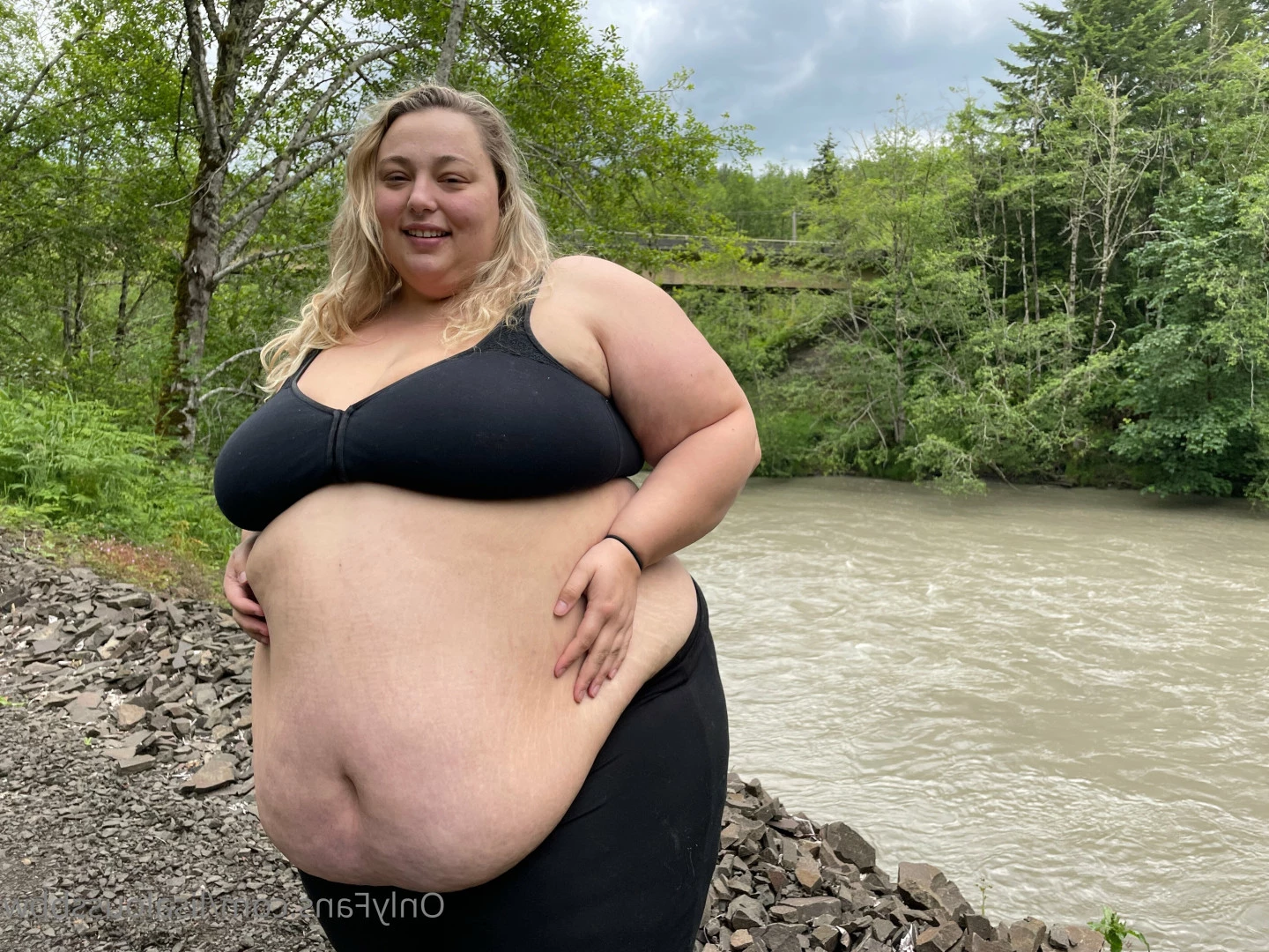 LisaLou [ lisaloussbbw ] Onlyfans leaked photo 6240496 on Hotleaks.tv