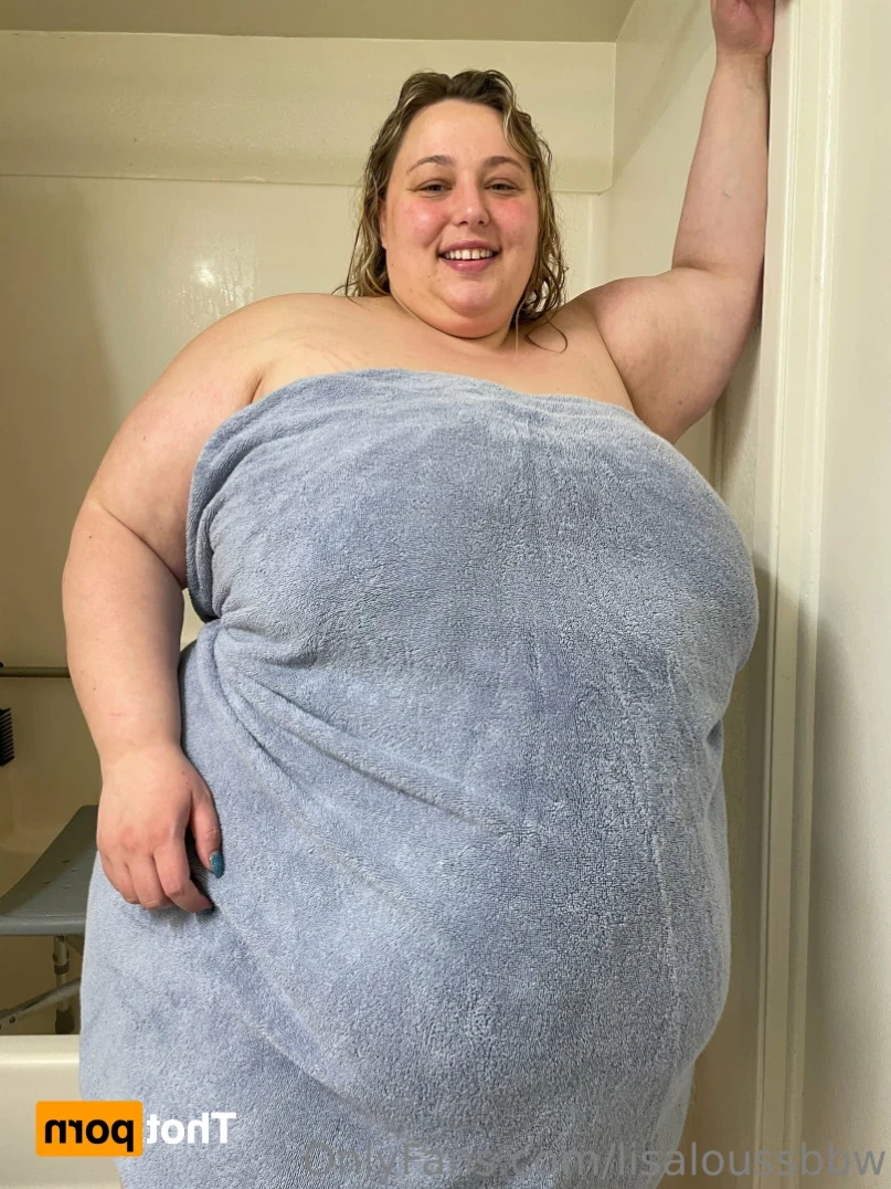 LisaLou [ lisaloussbbw ] Onlyfans leaked photo 13189092 on Hotleaks.tv