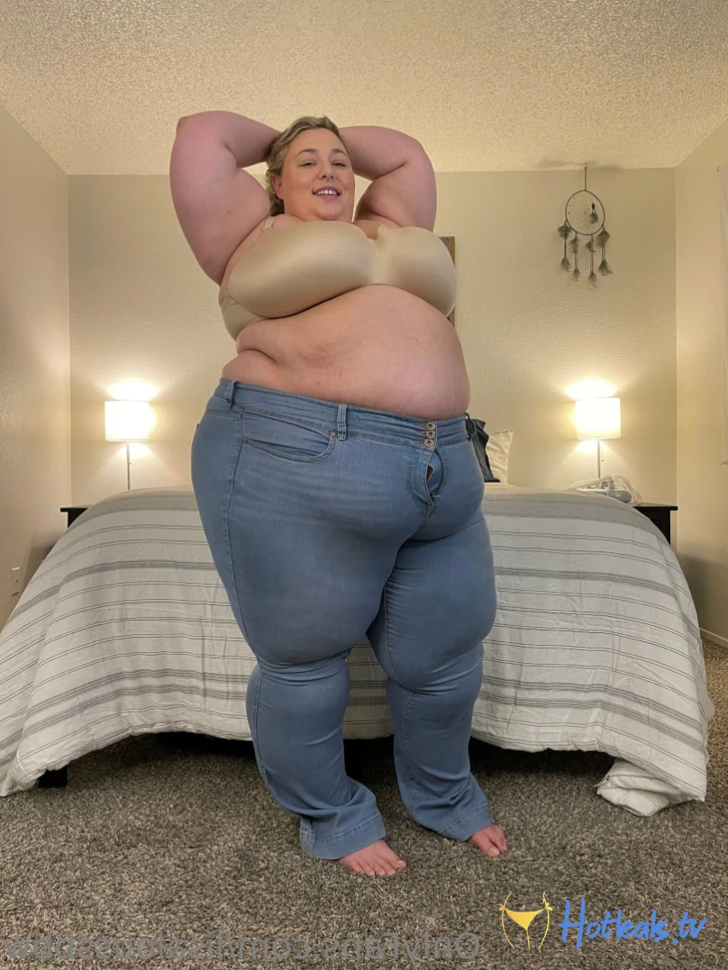 LisaLou [ lisaloussbbw ] Onlyfans leaked photo 13646045 on Hotleaks.tv