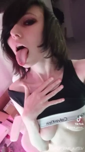 little_emo_kitten Onlyfans leaked video 18299501 on Hotleaks.tv