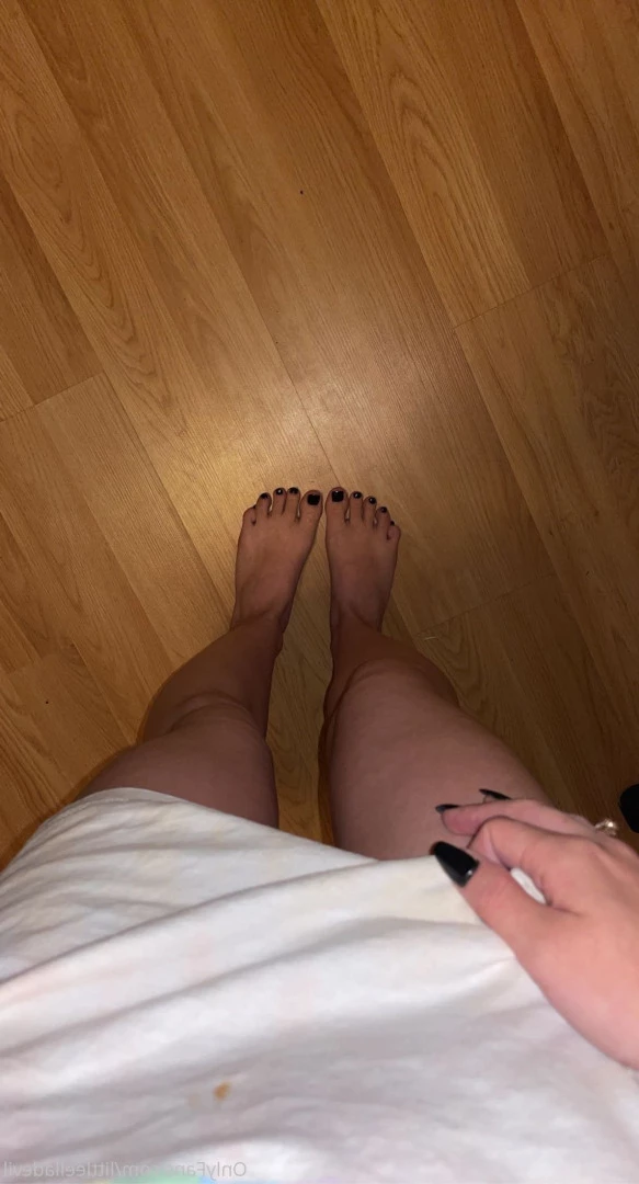 littleelladevil Onlyfans leaked photo 6261476 on Hotleaks.tv