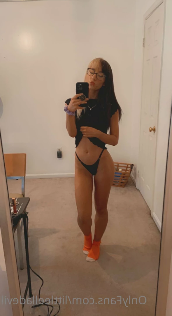 littleelladevil Onlyfans leaked photo 6264658 on Hotleaks.tv