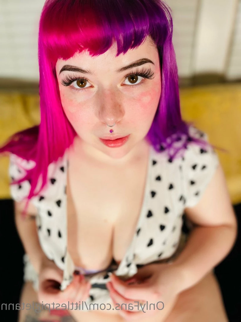 littlestpigletann 💜 [ littlestpigletann ] Onlyfans leaked photo 3152404 on Hotleaks.tv