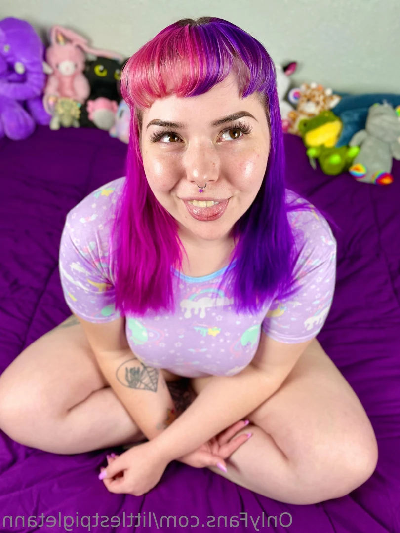littlestpigletann 💜 [ littlestpigletann ] Onlyfans leaked photo 9525227 on Hotleaks.tv