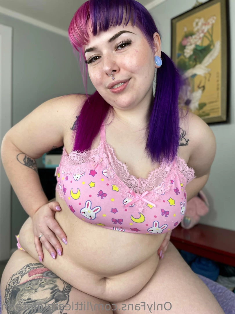 littlestpigletann 💜 [ littlestpigletann ] Onlyfans leaked photo 9525886 on Hotleaks.tv