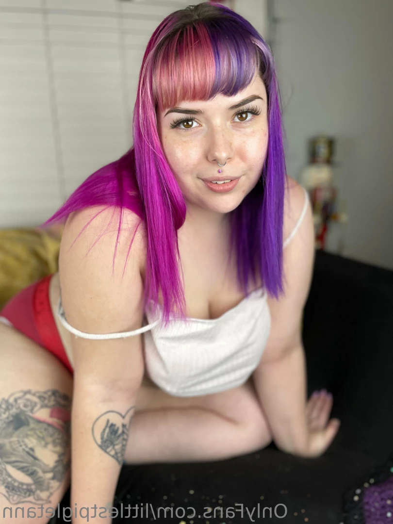 littlestpigletann 💜 [ littlestpigletann ] Onlyfans leaked photo 9526208 on Hotleaks.tv