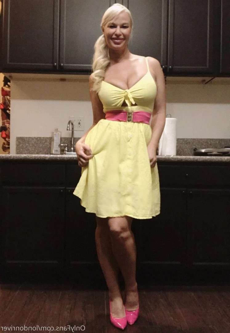London River [ londonriver ] Onlyfans leaked photo 3148397 on Hotleaks.tv