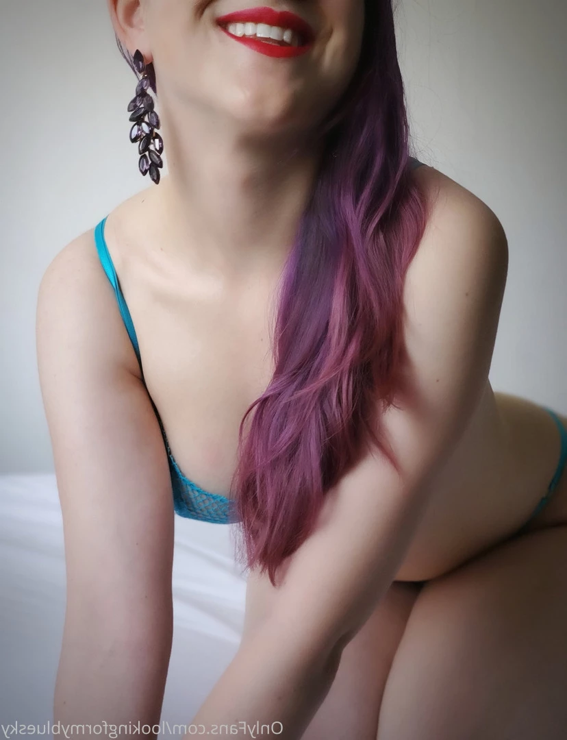 Miss Blue [ lookingformybluesky ] Onlyfans leaked photo 10346131 on Hotleaks.tv