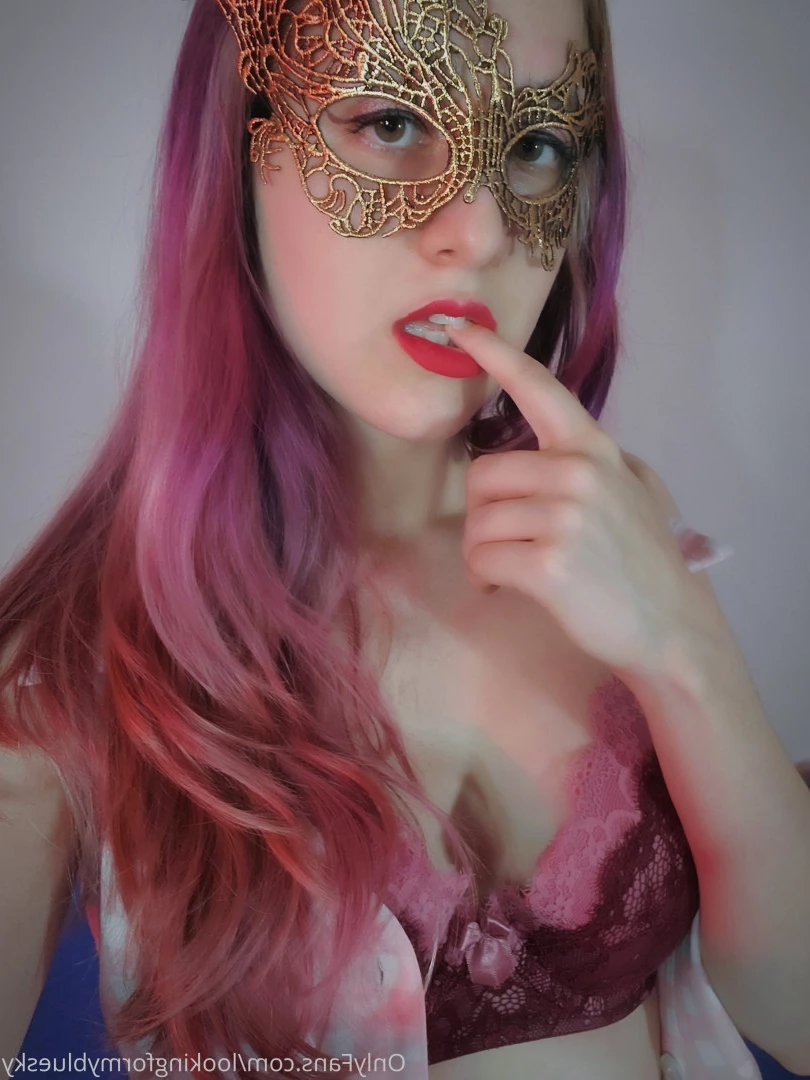 Miss Blue [ lookingformybluesky ] Onlyfans leaked photo 10355306 on Hotleaks.tv