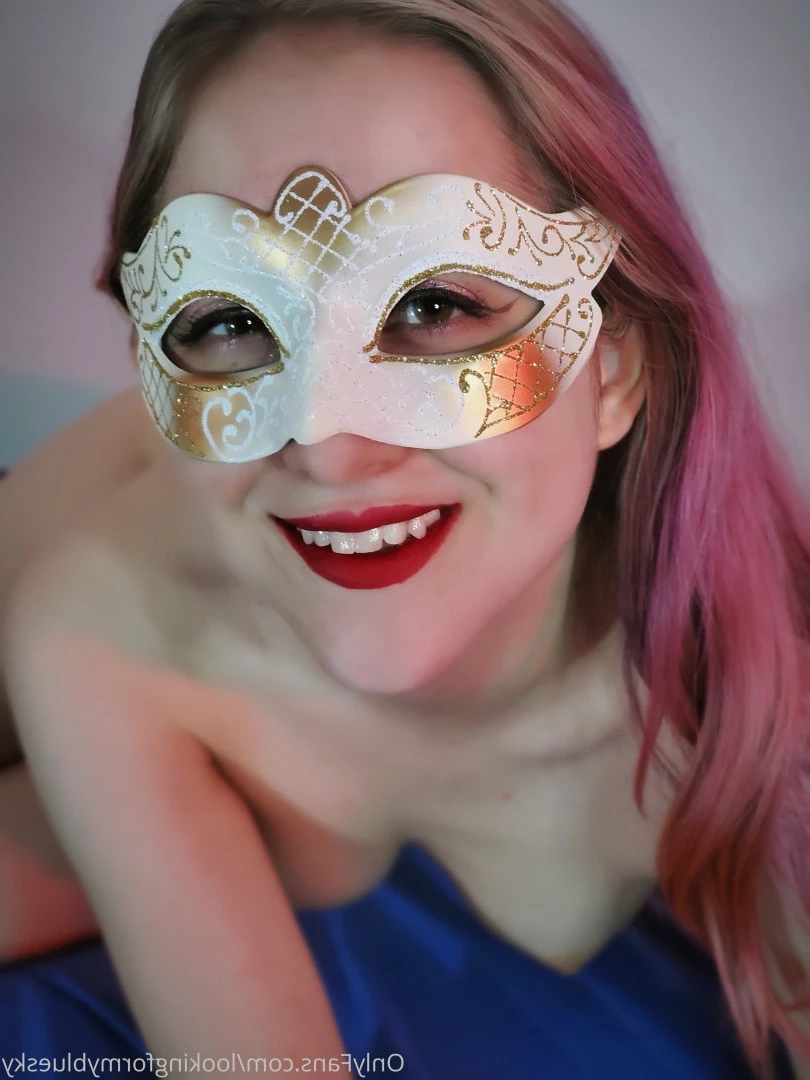 Miss Blue [ lookingformybluesky ] Onlyfans leaked photo 10357979 on Hotleaks.tv