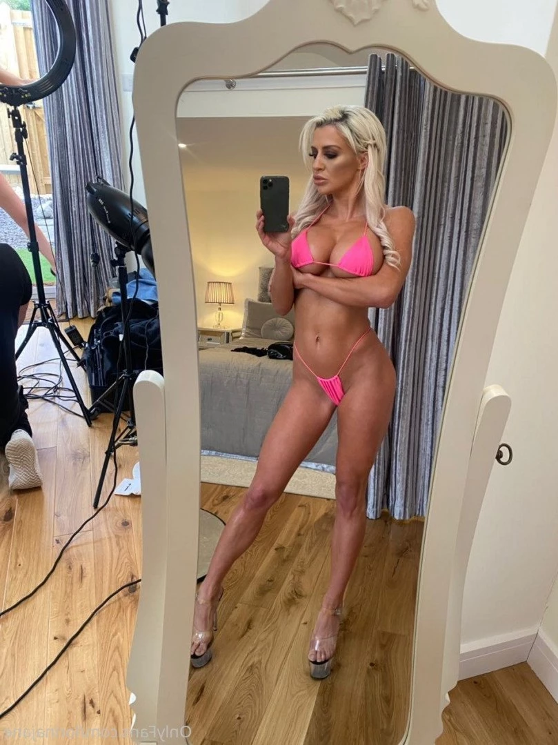 NAUGHTY STEP SIS😮😈 [ lorinajane ] Onlyfans leaked photo 3082809 on Hotleaks.tv
