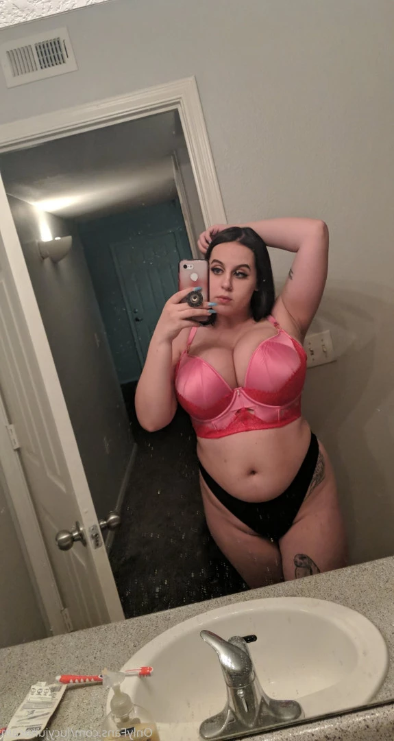 Lucy June [ lucyjunecam ] Onlyfans leaked photo 10321262 on Hotleaks.tv