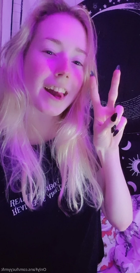 Lucyy [ lucyymfc ] Onlyfans leaked photo 9707312 on Hotleaks.tv