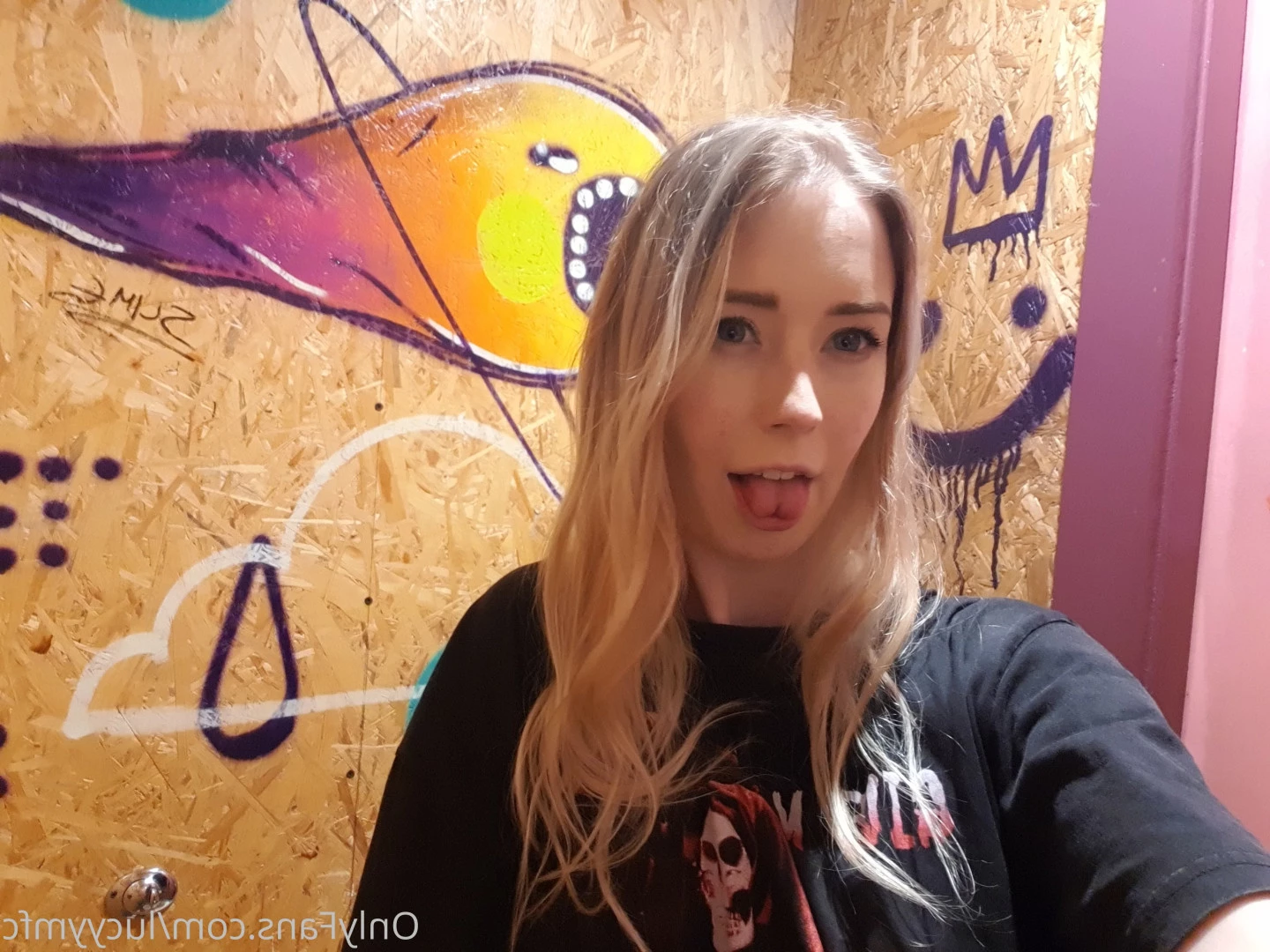 Lucyy [ lucyymfc ] Onlyfans leaked photo 9707581 on Hotleaks.tv