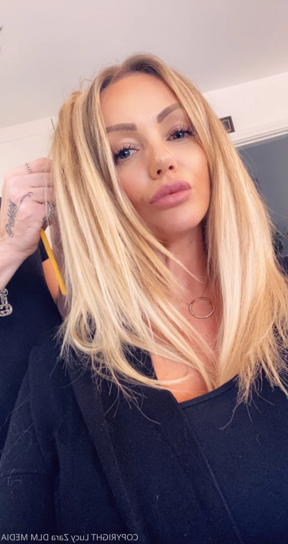 🇬🇧𝙇𝙐𝘾𝙔𝙕𝘼𝙍𝘼🇬🇧 𝙐𝙆 '𝙎 𝙃𝙊𝙏𝙏𝙀𝙎𝙏 𝙋𝙊𝙎𝙃 𝙈𝙄𝙇𝙁  😈 [ lucyzara ] Onlyfans leaked photo 9366615 on Hotleaks.tv