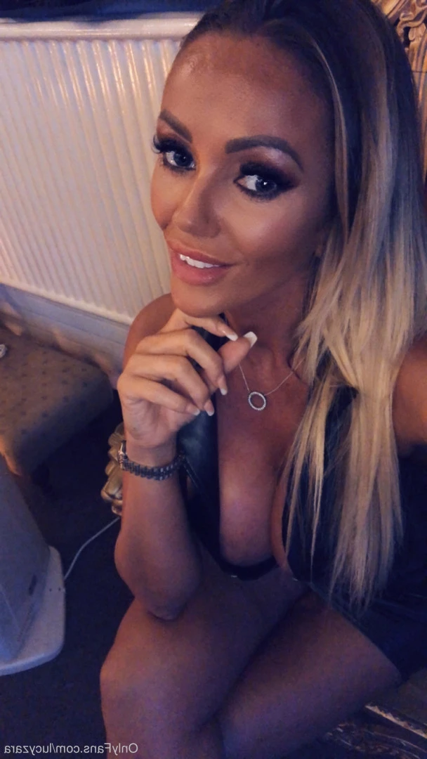 🇬🇧𝙇𝙐𝘾𝙔𝙕𝘼𝙍𝘼🇬🇧 𝙐𝙆 '𝙎 𝙃𝙊𝙏𝙏𝙀𝙎𝙏 𝙋𝙊𝙎𝙃 𝙈𝙄𝙇𝙁  😈 [ lucyzara ] Onlyfans leaked photo 9376291 on Hotleaks.tv