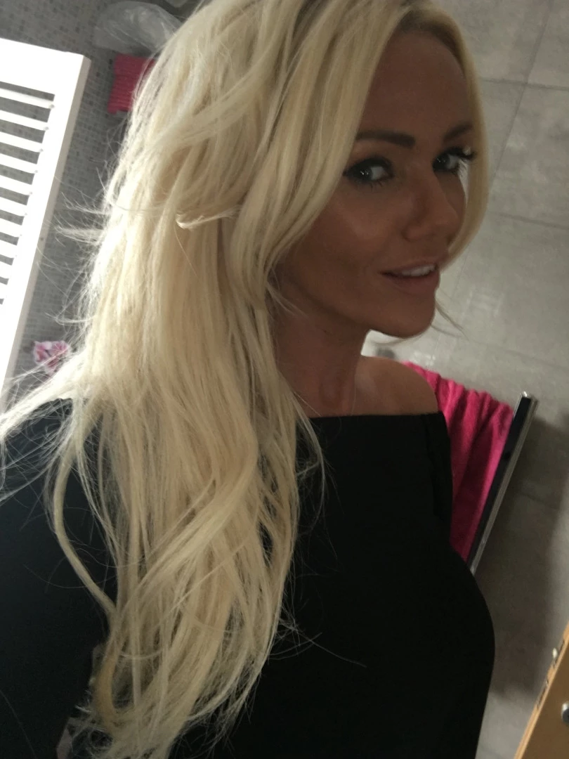 🇬🇧𝙇𝙐𝘾𝙔𝙕𝘼𝙍𝘼🇬🇧 𝙐𝙆 '𝙎 𝙃𝙊𝙏𝙏𝙀𝙎𝙏 𝙋𝙊𝙎𝙃 𝙈𝙄𝙇𝙁  😈 [ lucyzara ] Onlyfans leaked photo 9386384 on Hotleaks.tv