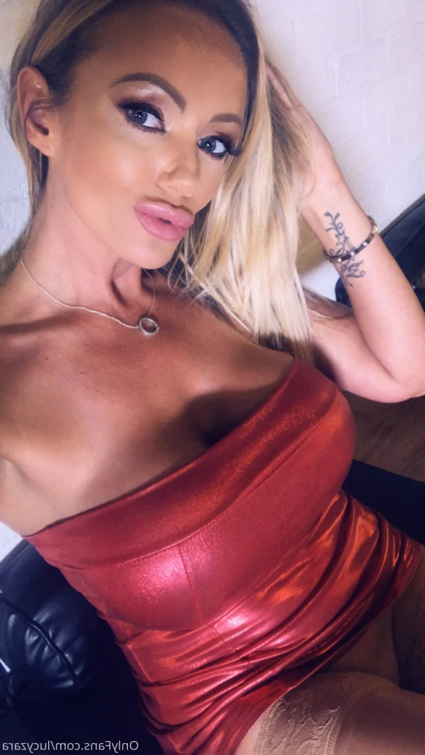 🇬🇧𝙇𝙐𝘾𝙔𝙕𝘼𝙍𝘼🇬🇧 𝙐𝙆 '𝙎 𝙃𝙊𝙏𝙏𝙀𝙎𝙏 𝙋𝙊𝙎𝙃 𝙈𝙄𝙇𝙁  😈 [ lucyzara ] Onlyfans leaked photo 9387177 on Hotleaks.tv