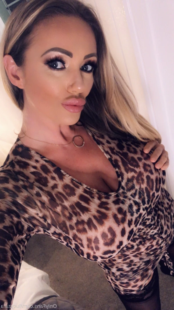 🇬🇧𝙇𝙐𝘾𝙔𝙕𝘼𝙍𝘼🇬🇧 𝙐𝙆 '𝙎 𝙃𝙊𝙏𝙏𝙀𝙎𝙏 𝙋𝙊𝙎𝙃 𝙈𝙄𝙇𝙁  😈 [ lucyzara ] Onlyfans leaked photo 9390726 on Hotleaks.tv