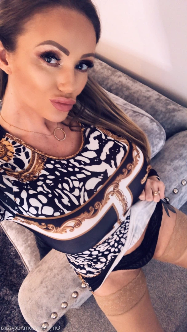 🇬🇧𝙇𝙐𝘾𝙔𝙕𝘼𝙍𝘼🇬🇧 𝙐𝙆 '𝙎 𝙃𝙊𝙏𝙏𝙀𝙎𝙏 𝙋𝙊𝙎𝙃 𝙈𝙄𝙇𝙁  😈 [ lucyzara ] Onlyfans leaked photo 9390847 on Hotleaks.tv